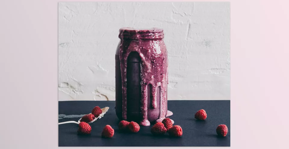 PRESETR - Lightroom Presets Collection - Rich color grading brings out vibrant details while maintaining natural skin tones and subtle contrasts.