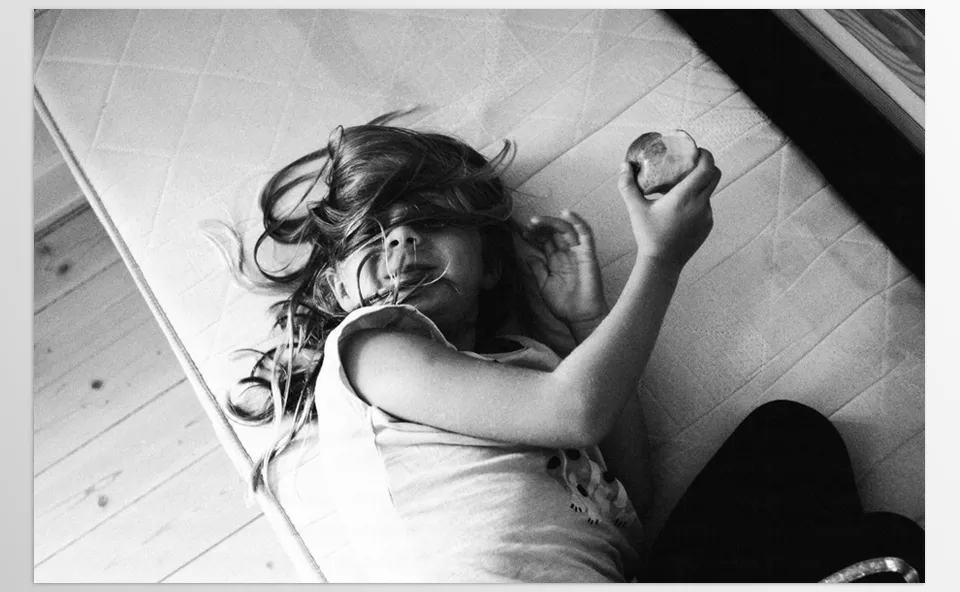 PD PRESETS BW5 PLUS Pushed - Every shadow tells a story, highlighting movement and mood in stunning monochrome.