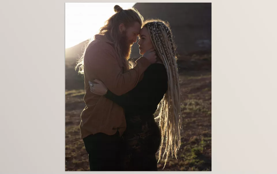 Embrace Presets - Wild Lavender - Capture the warmth of summer and the mystery of fall with colors that feel as magical as the memories they hold.