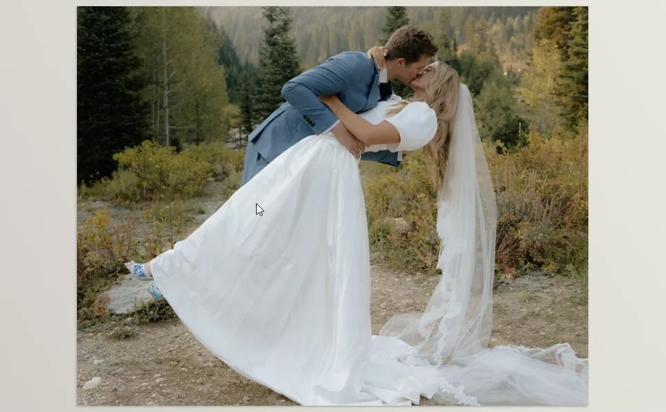 Calli VandenBos Desktop Presets Pack 2 - Add a professional touch to your photos with a versatile collection of color and black-and-white presets designed for enhanced editing in Lightroom Classic.