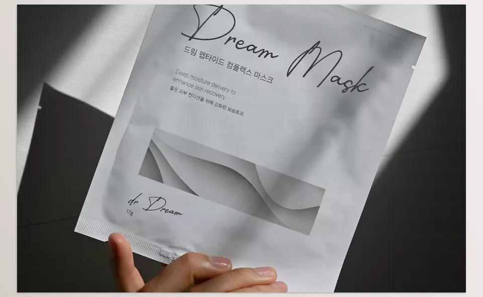 Defraney Handwritten Signature Font - The perfect choice for a personalized touch in every project.